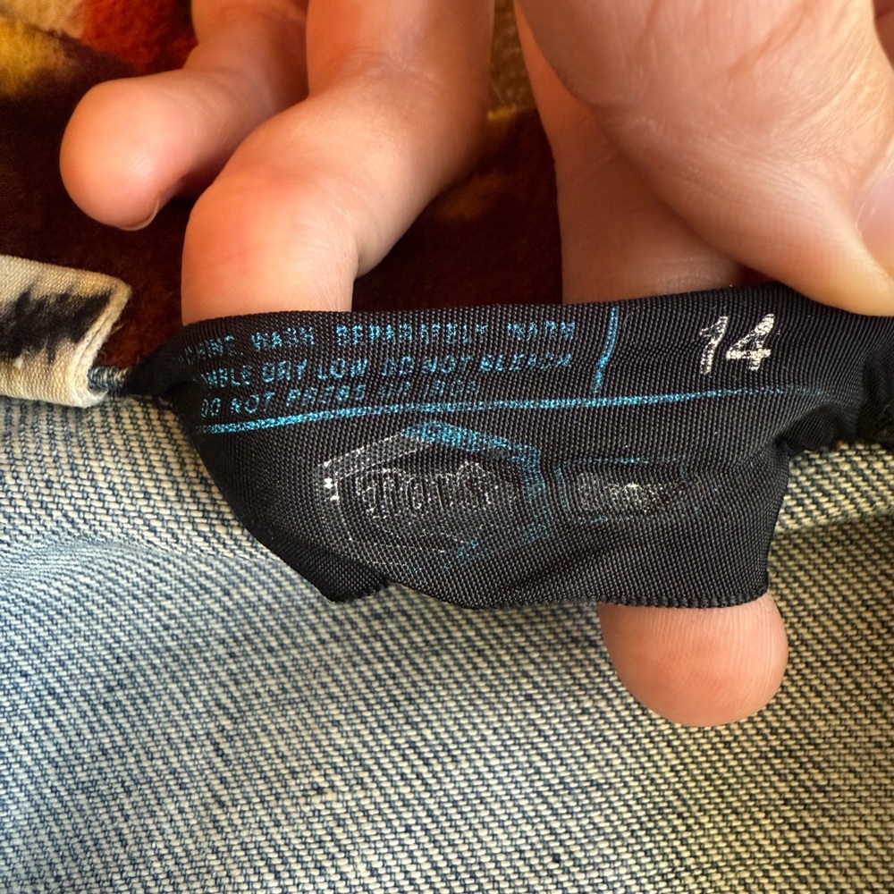 Vintage Western Jean Jacket with Fleece Horse Print and Patterned Sleeves, XS - Picture 5 of 6